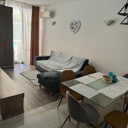 Апартамент На Солнечном Берегу Sunny Beach Ngoại thất bức ảnh