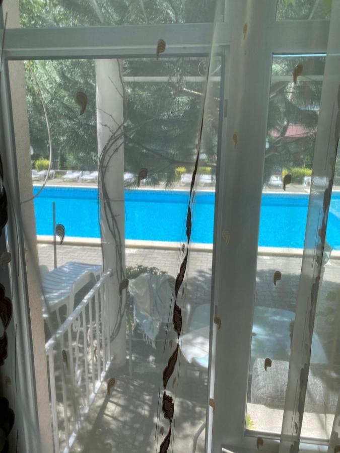 Апартамент На Солнечном Берегу Sunny Beach Ngoại thất bức ảnh