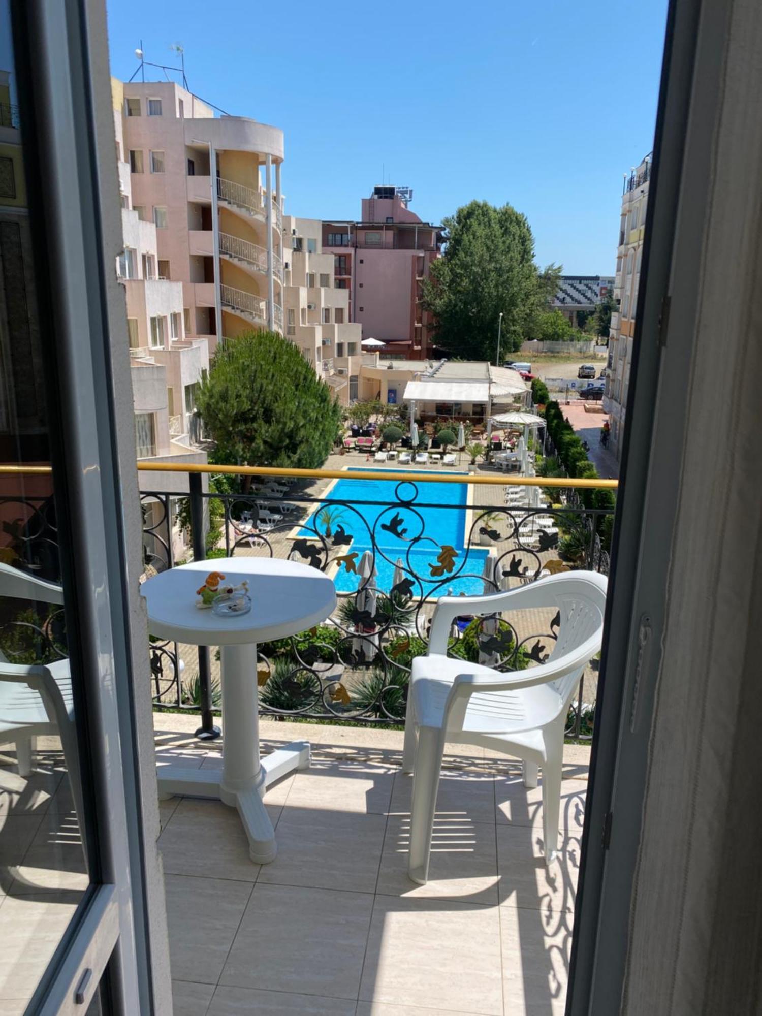 Апартамент На Солнечном Берегу Sunny Beach Ngoại thất bức ảnh